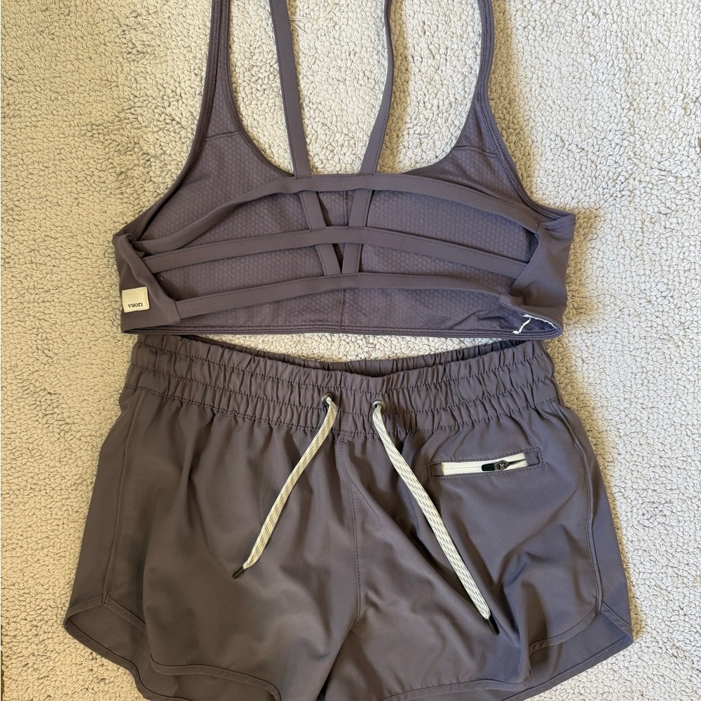 Vuori Clementine shorts and matching Yosemite sports bra - Picture 2 of 2
